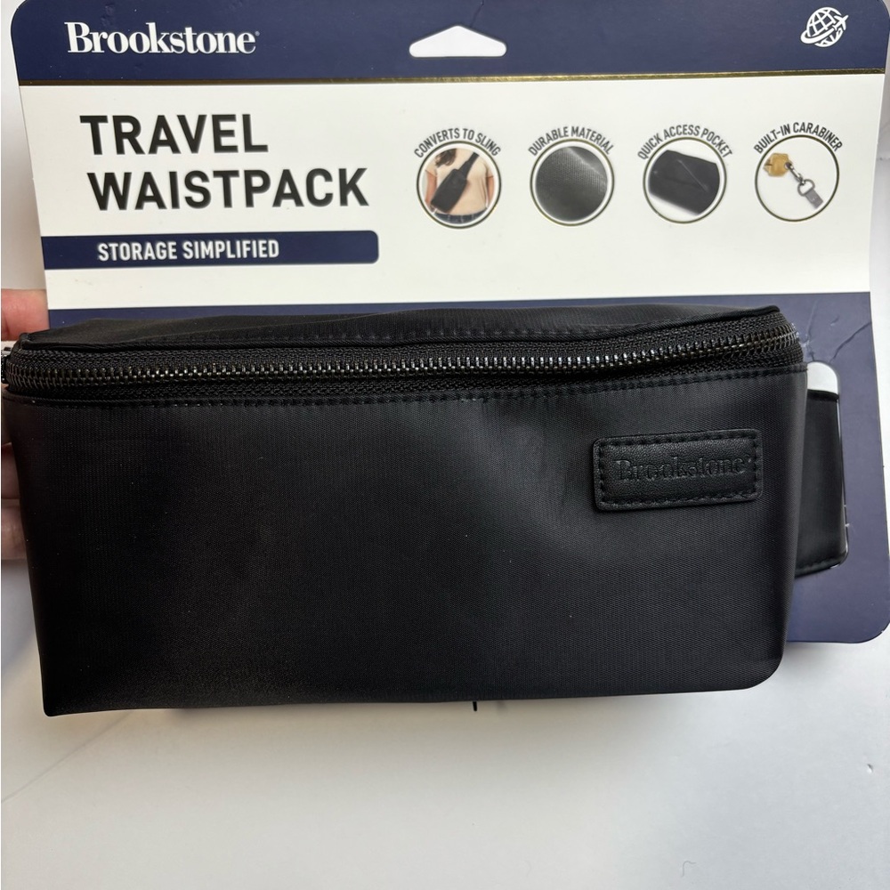 Brookstone black Travel‎ Waistpack belt bag